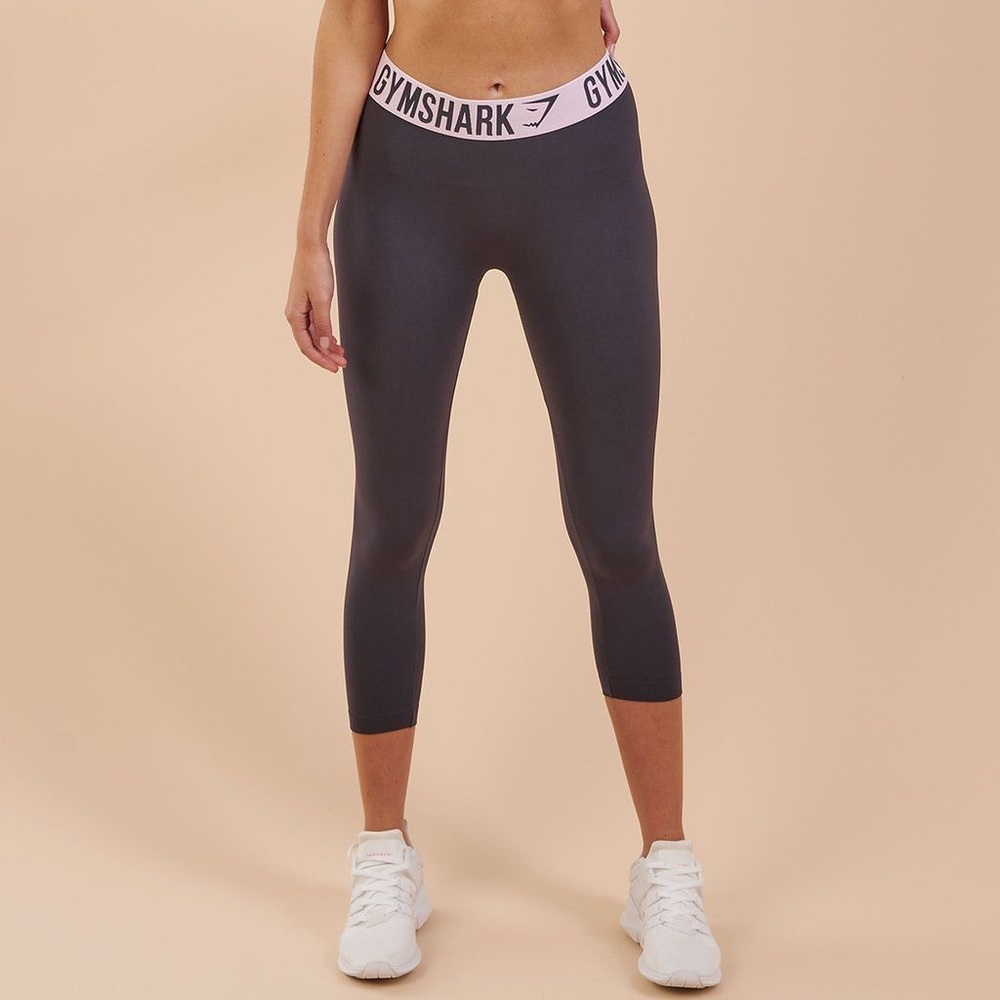 Gymshark Cropped Fit Leggings in Grey/Light Pink